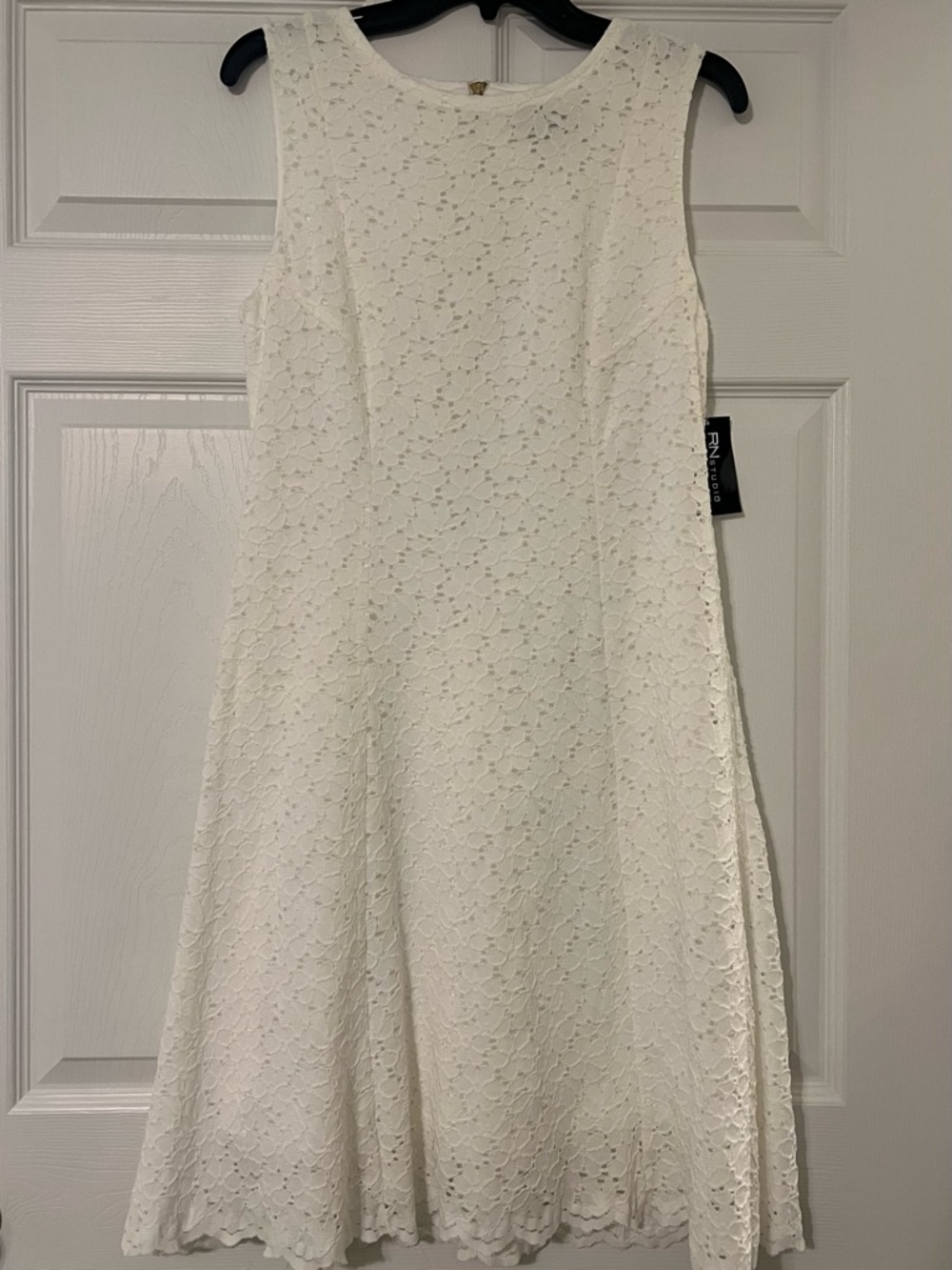 Ronni Nicole White Lace Sleeveless A-Line Dress